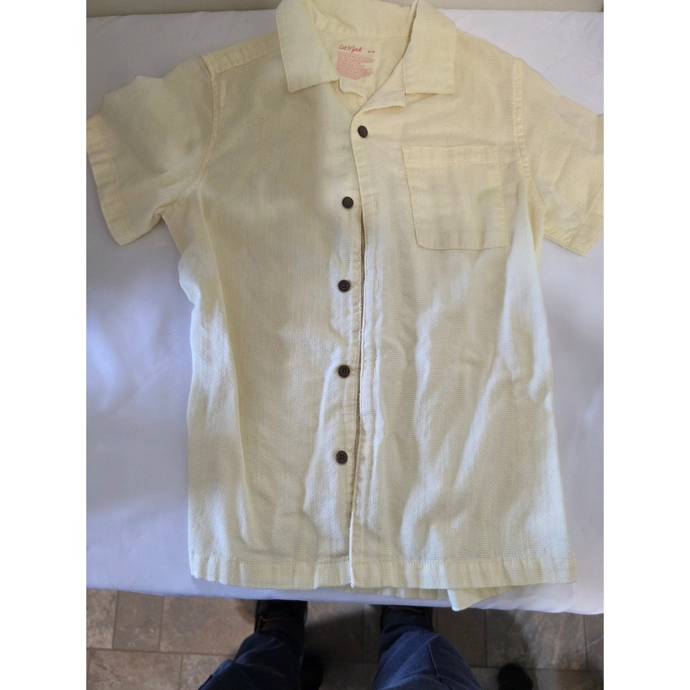 Cat & Jack Boys Yellow Textured Short Sleeve Button Down Shirt Size M 8